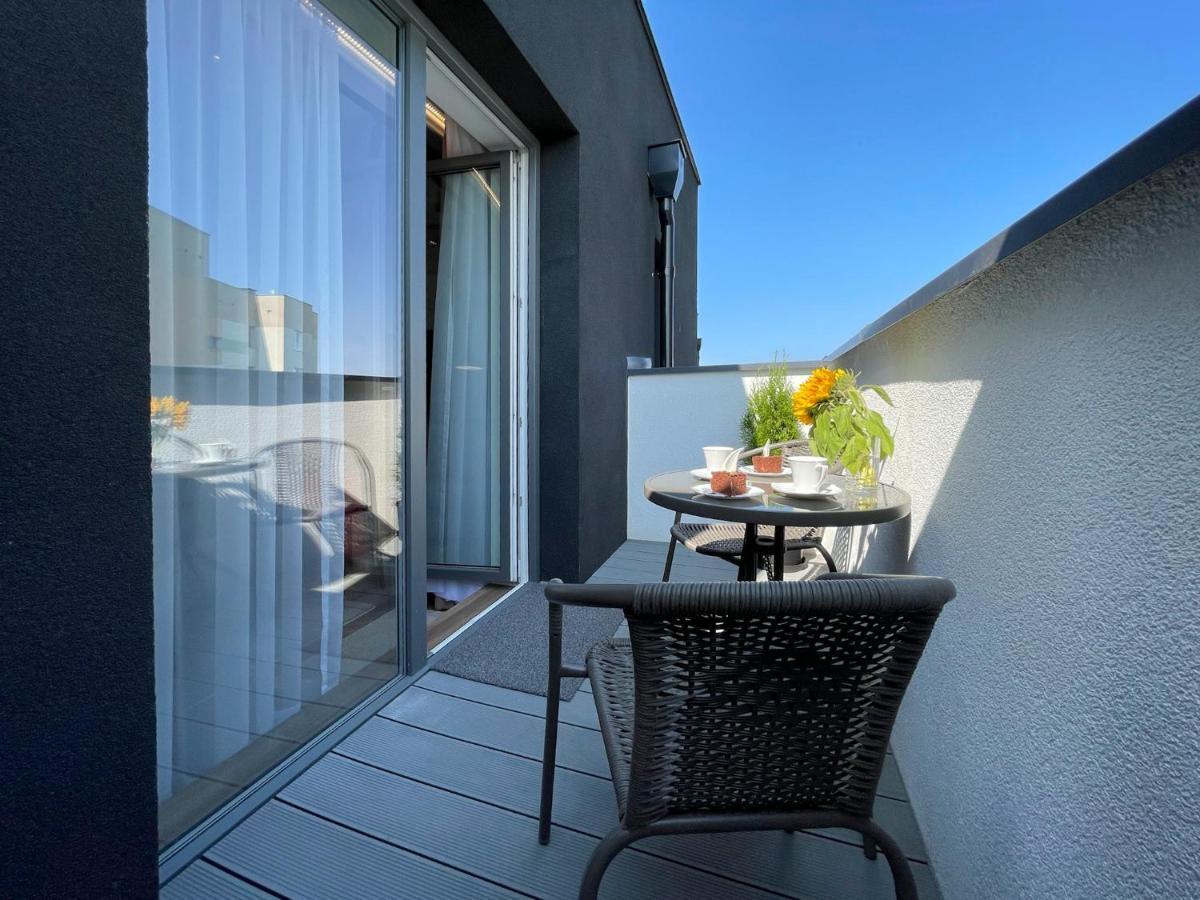 Apartamenty Morzeblizej Kolberg Exterior foto